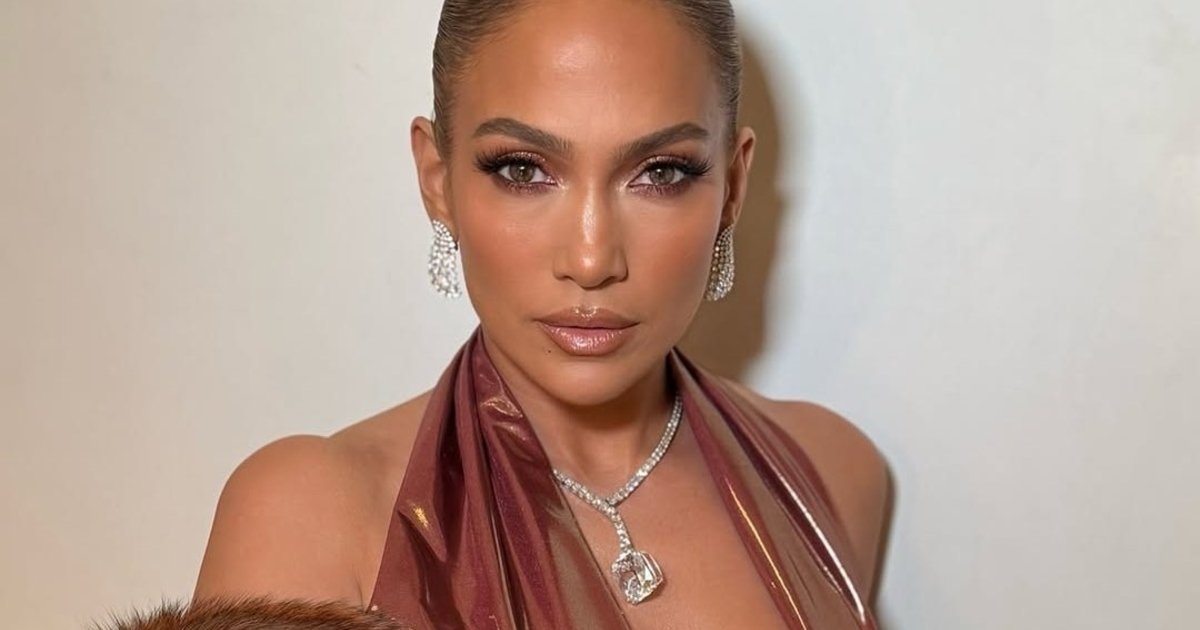 Дженніфер Лопес отримала каліцтво обличчя на репетиції – фото