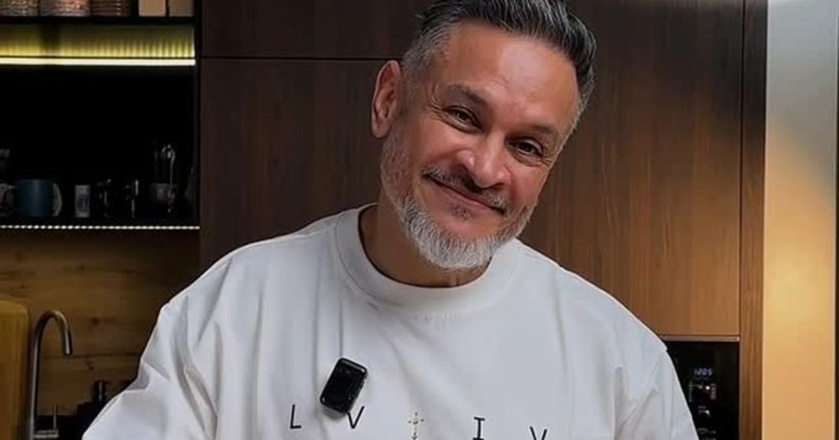 Ектор Хіменес-Браво показав обличчя після пластичної операції